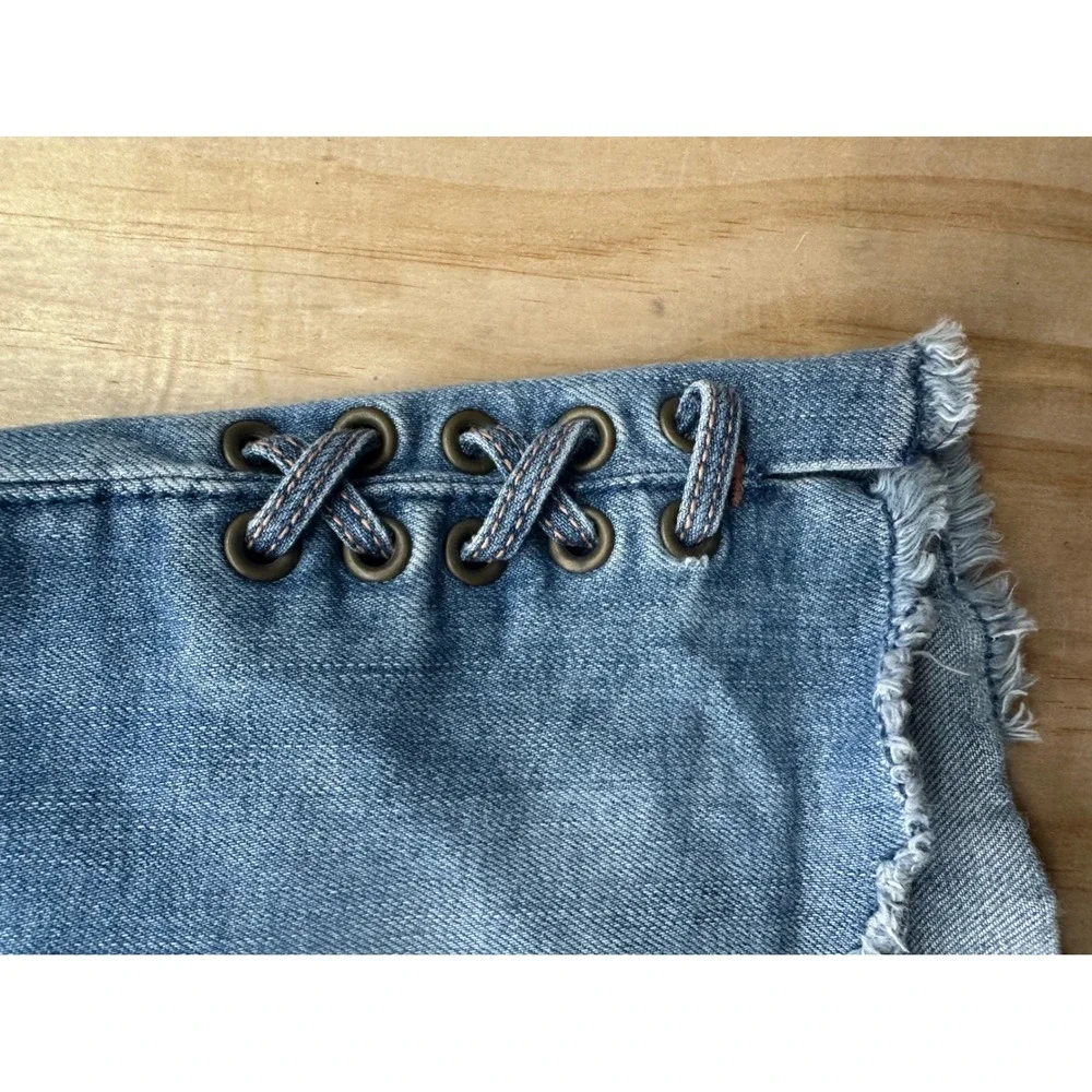 Hollister High Rise Short-Short‎ Denim Cutoffs Lace Up Side Blue Womens 7 W28